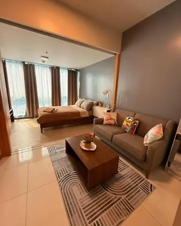 One Bedroom With Netflix At Uptown Residences, Bgc, Taguig